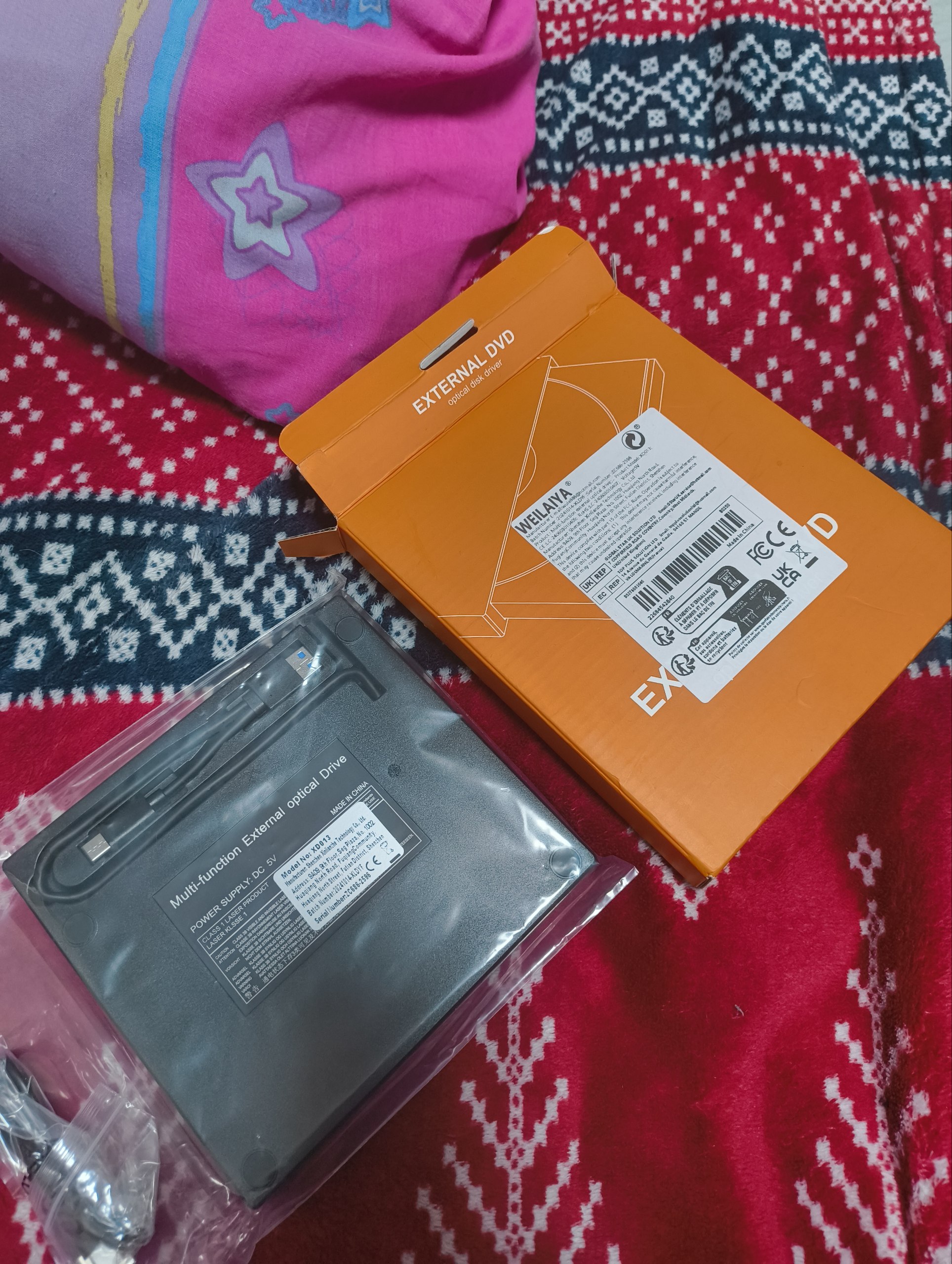 Продаю дисковод, в состоянии как с магазина. ниразу не пользованый